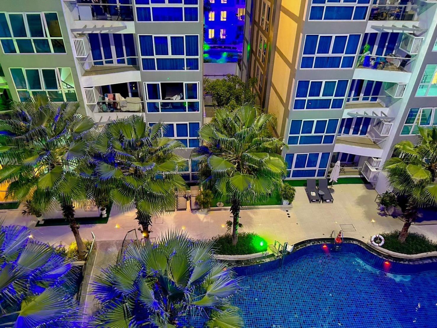 Grand Avenue Residence Condominium Pattaya Exterior foto