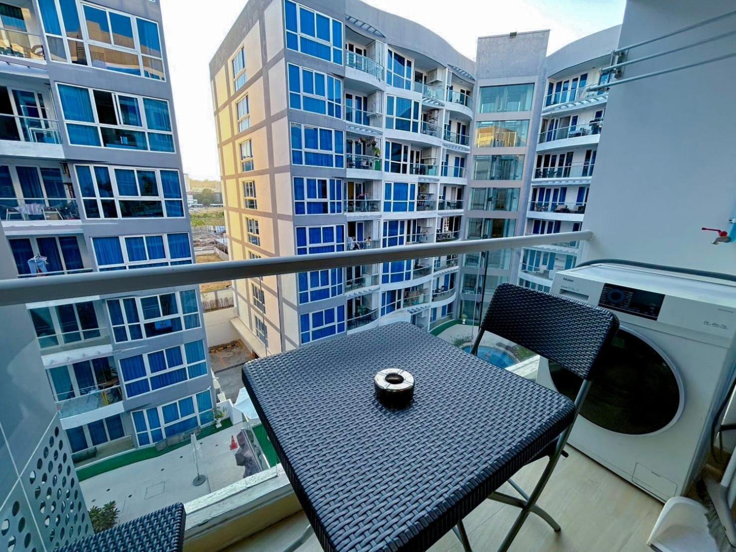 Grand Avenue Residence Condominium Pattaya Exterior foto